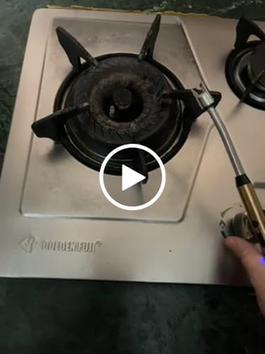 Customer video review of Flexible Rechargeable Electric Lighter - Lot Imported