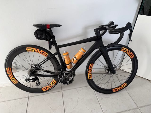Customer photo review of Custom ENVE SES 4.5 Rim Decals