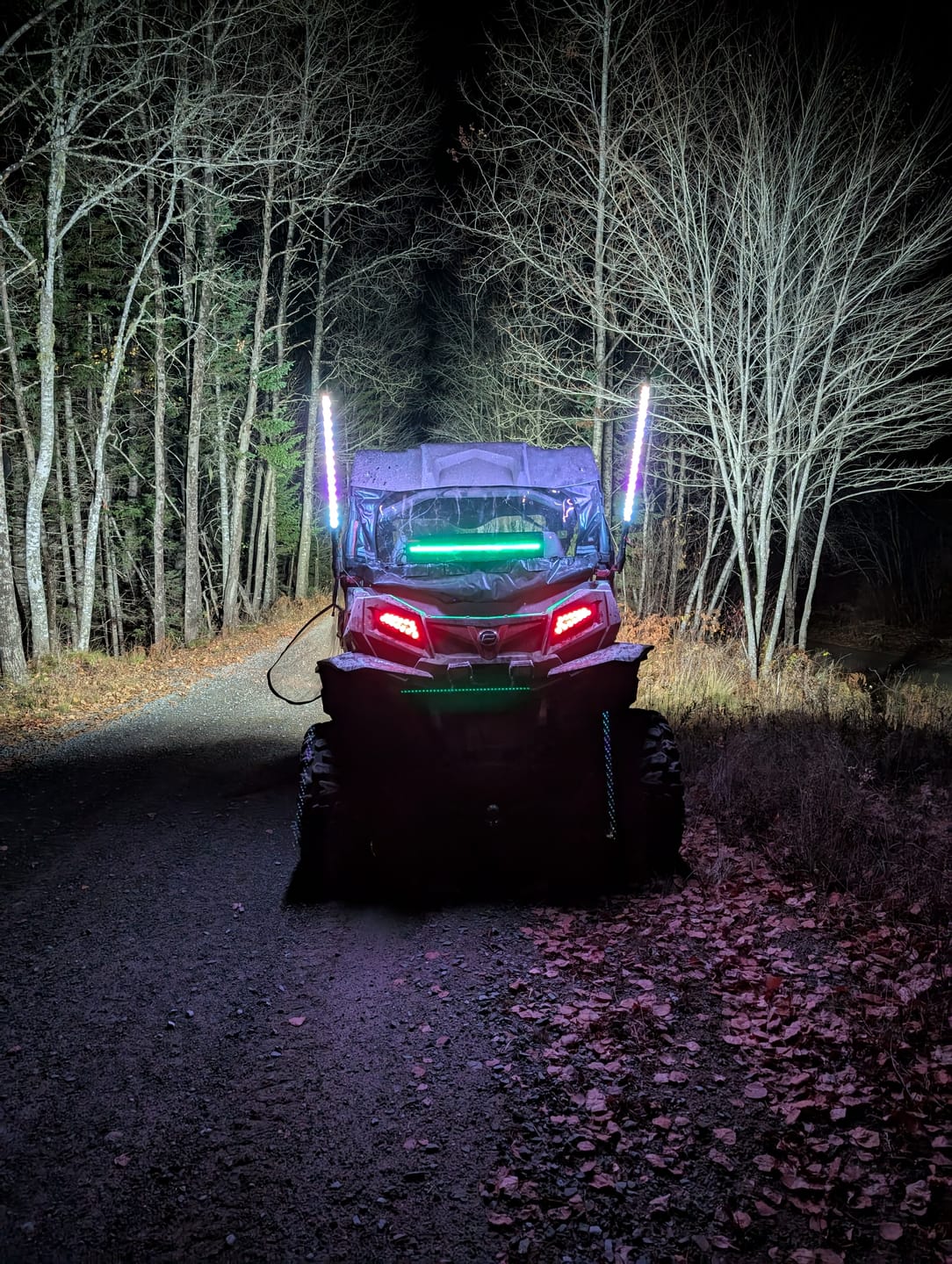 Customer photo review of UTV Sound Bar RGB 25'' Bluetooth Multicolor Lights 500W Amplifier 1.25''-2'' Roll Bar