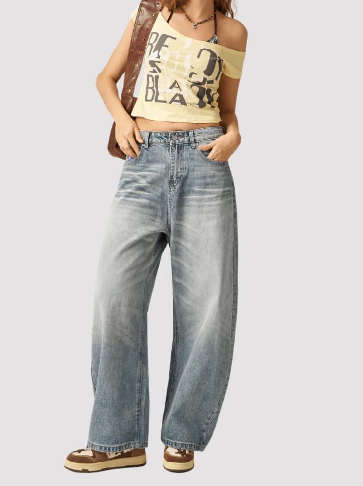 Customer photo review of Aelfric Eden Baggy Barrel Washed Jeans