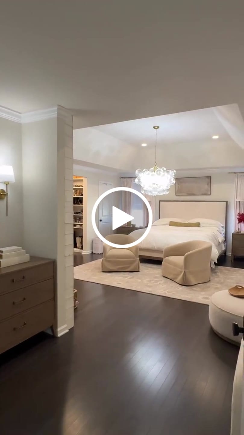 Customer video review of Brass Cluster Ribbed Glass Globe Bubble Chandelier