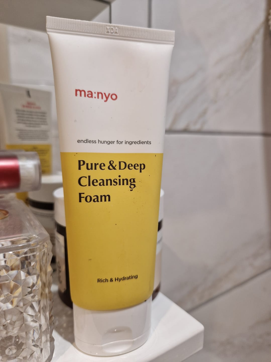 Customer photo review of Putiņas dziļai poru attīrīšanai ar keramīdiem Manyo Pure Deep Cleansing Foam