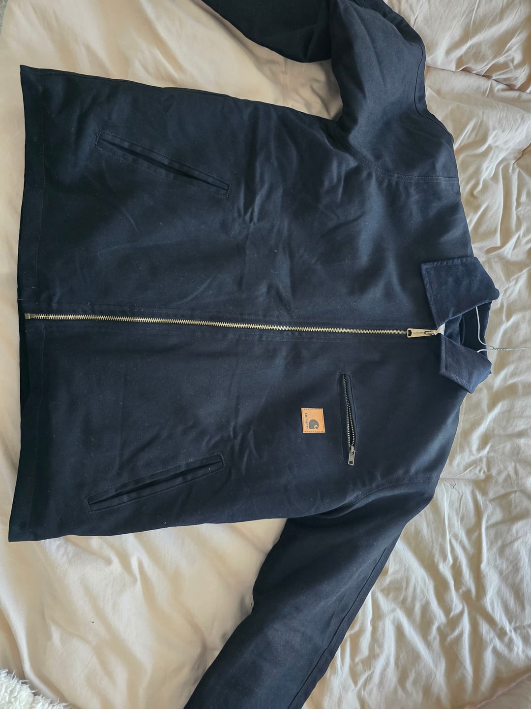 Customer photo review of Giacca Carhartt Detroit Rework - Nera