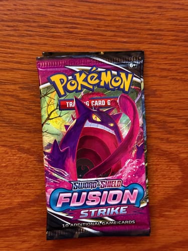 Customer photo review of Pokemon Fusion Strike Sleeved Booster Pack (Random Art)