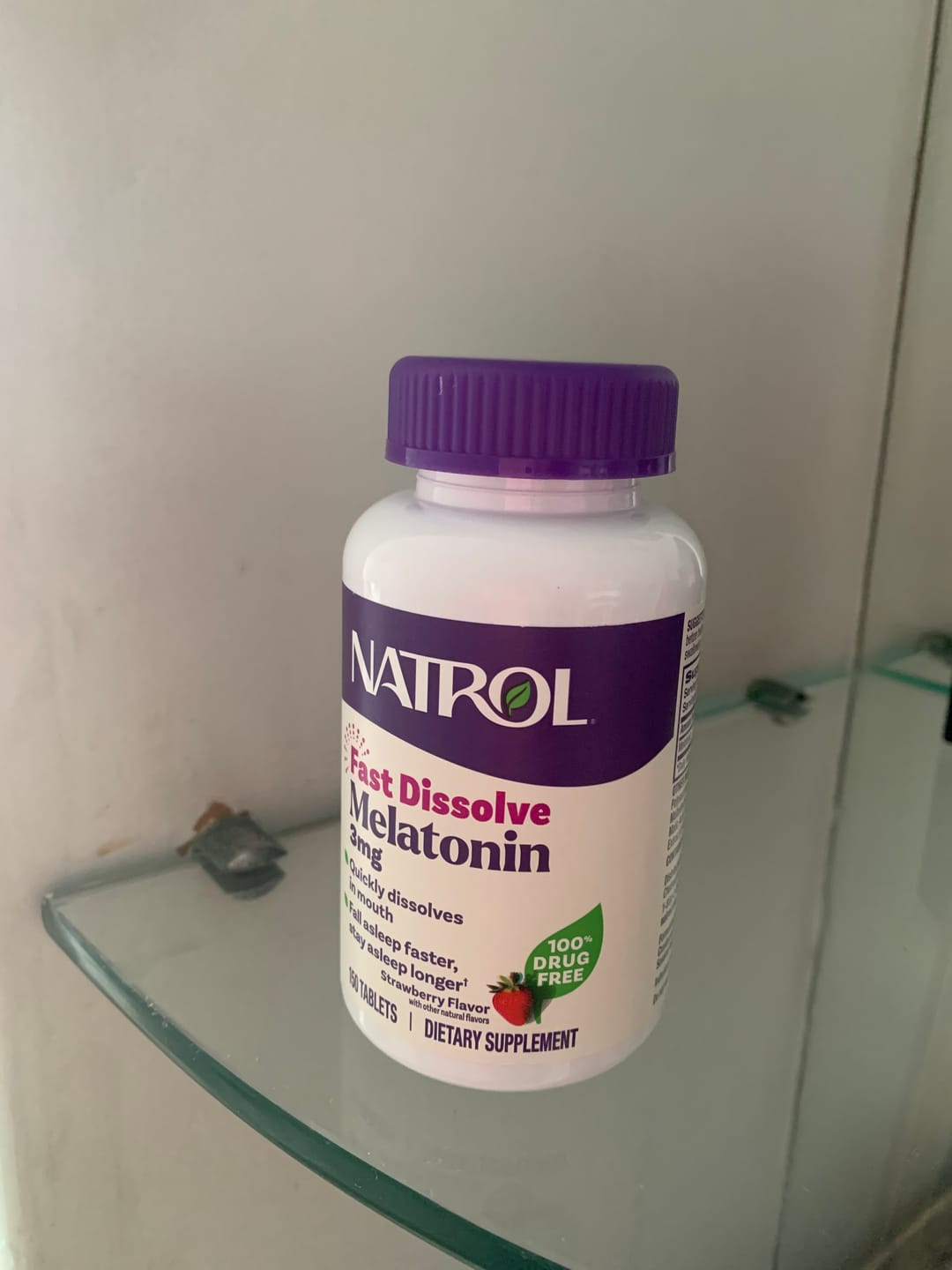 Customer photo review of Natrol Melatonina 3mg Dissolução Rápida 150 Comprimidos Sabor Morango