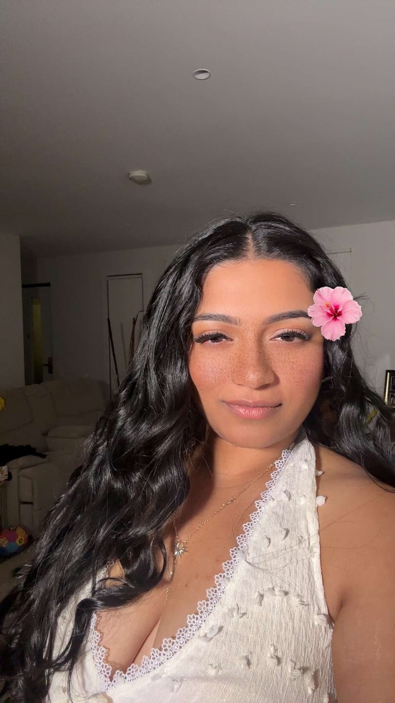 Customer photo review of Infinaluxe Pre-mapped Segment Lash Extensions – 3 x pairs