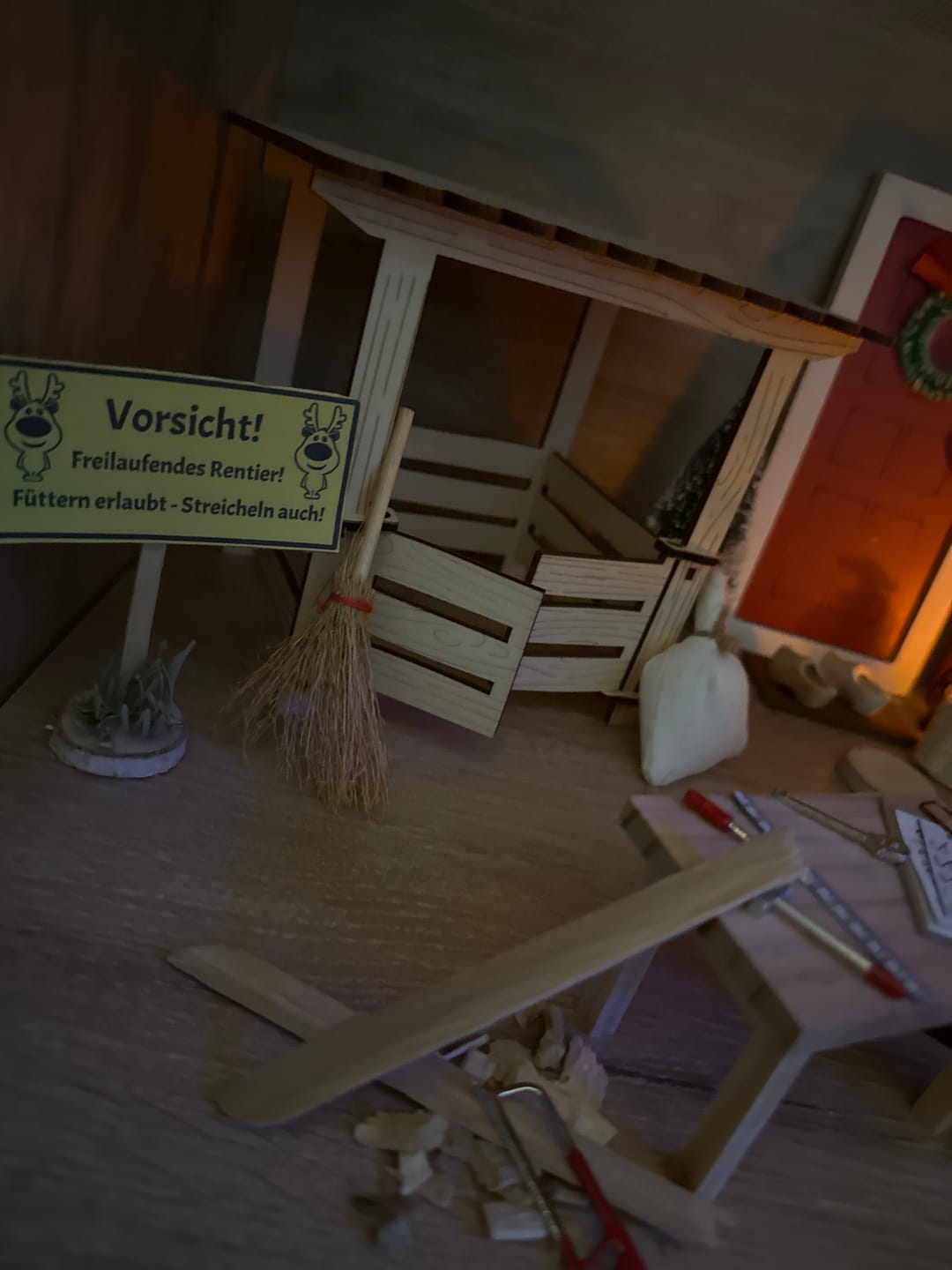 Customer photo review of Wichtel´s Bester Freund - Rentier Stall inkl. Stallstreu