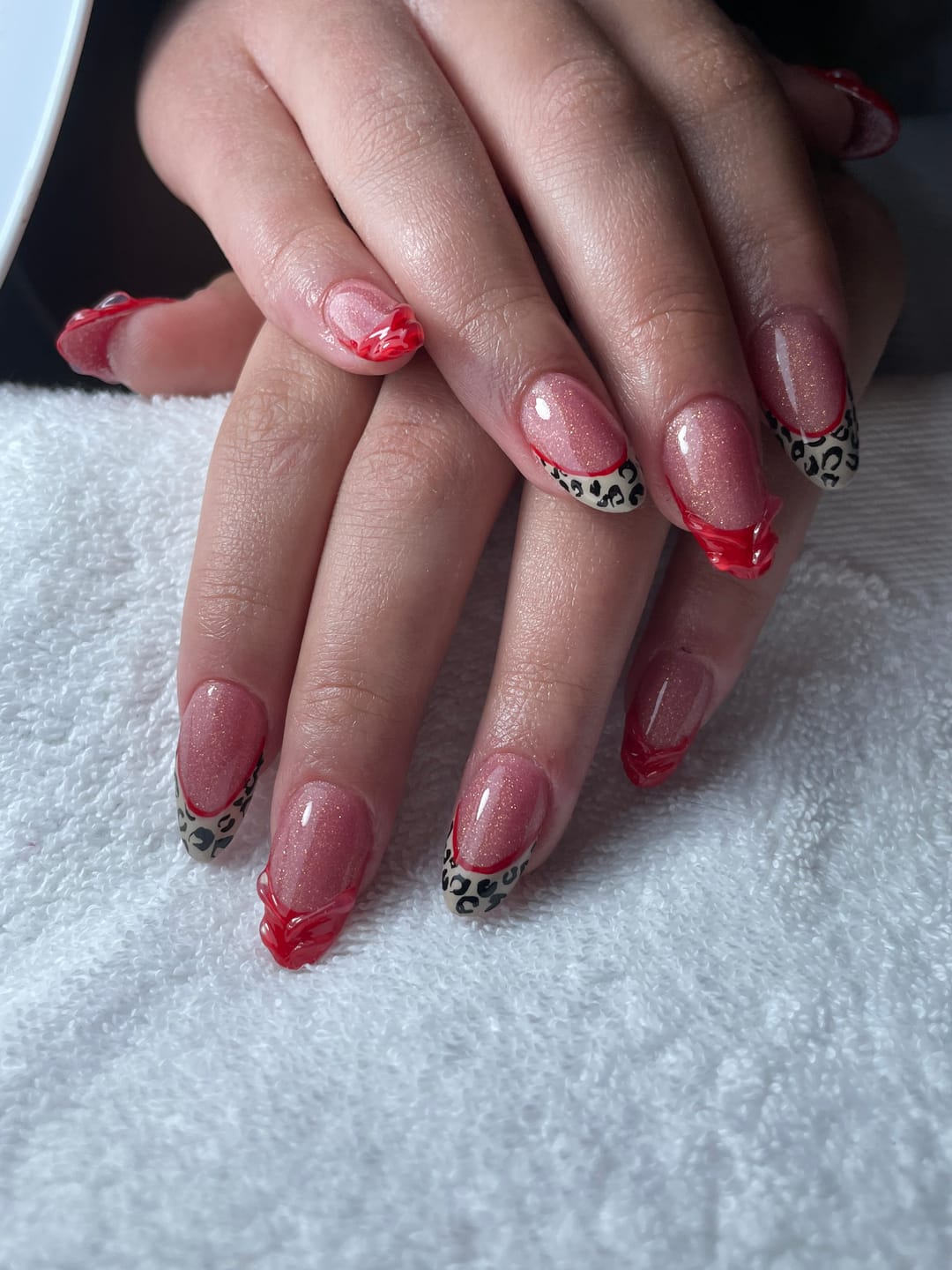 Customer photo review of Studios Didier Super Shiny Top Coat No Wipe szuperfényes fedőlakk, 10 ml