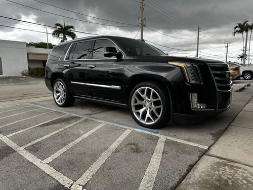 Customer photo review of 2015-2020 Cadillac Escalade (RWD) Magnetic Struts 4 Wheel OE Replacement Kit (GC94F)