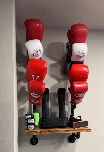 Customer photo review of The Glove Purifier V2 with Thermal Heating and O3-Enabled Active Technology Built for Preserving Boxing Gloves