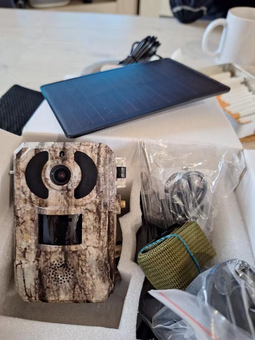 Customer photo review of Caméra De Chasse Solaire 4G + Application Mobile