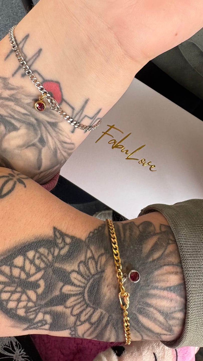 Reseña con foto del cliente del Kit de Pulsera Permanente FabuLove