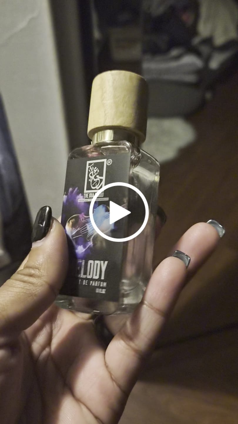 Customer video review of Melody