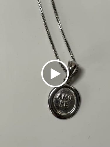 Customer video review of Collana "Amorino"