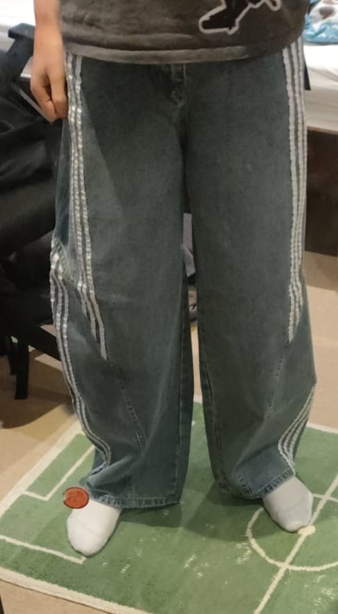 Customer photo review of Denim Contrast Striped Stitching Barrel Jeans - 2504