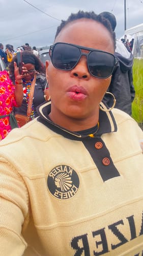 Customer photo review of Kaizer Chiefs Long Sleeve Knitted Jersey-Butter