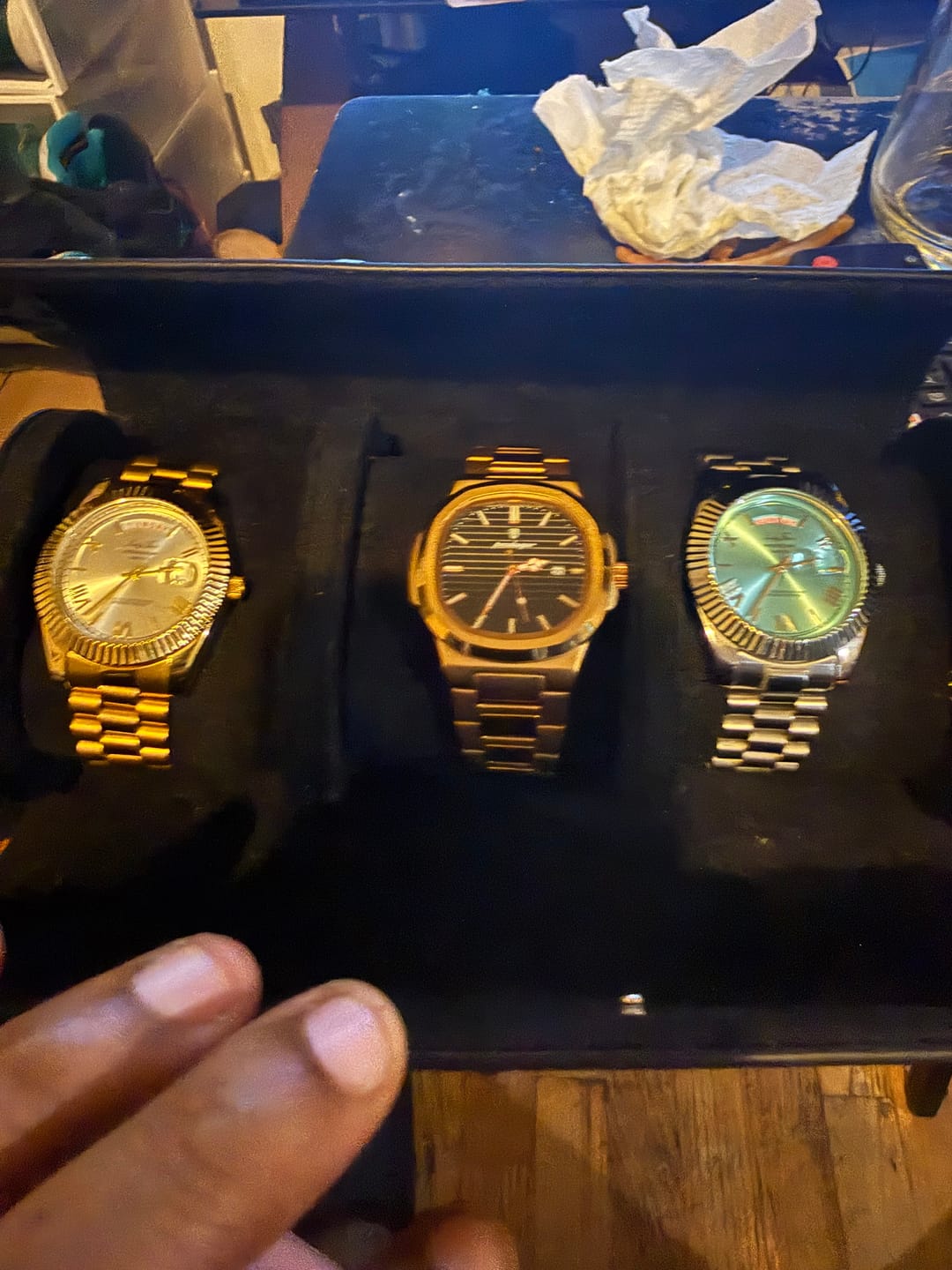 Customer photo review of Premium Leather Watch Roll