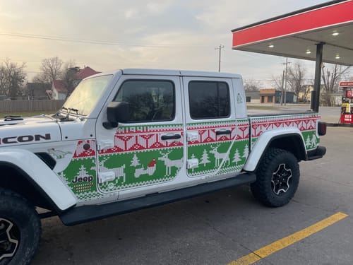 Customer photo review of Gladiator JT Ugly Sweater Holiday Edition Removable Trail Armor