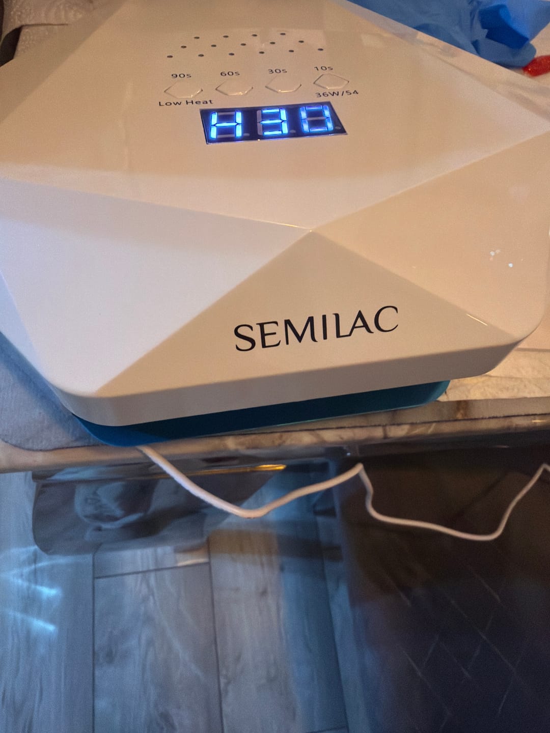 Customer photo review of Semilac UV LED Lamp 54/36W Diamond Collection