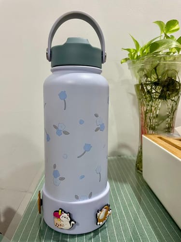Customer photo review of Winter Flower Ace Bottle Mega