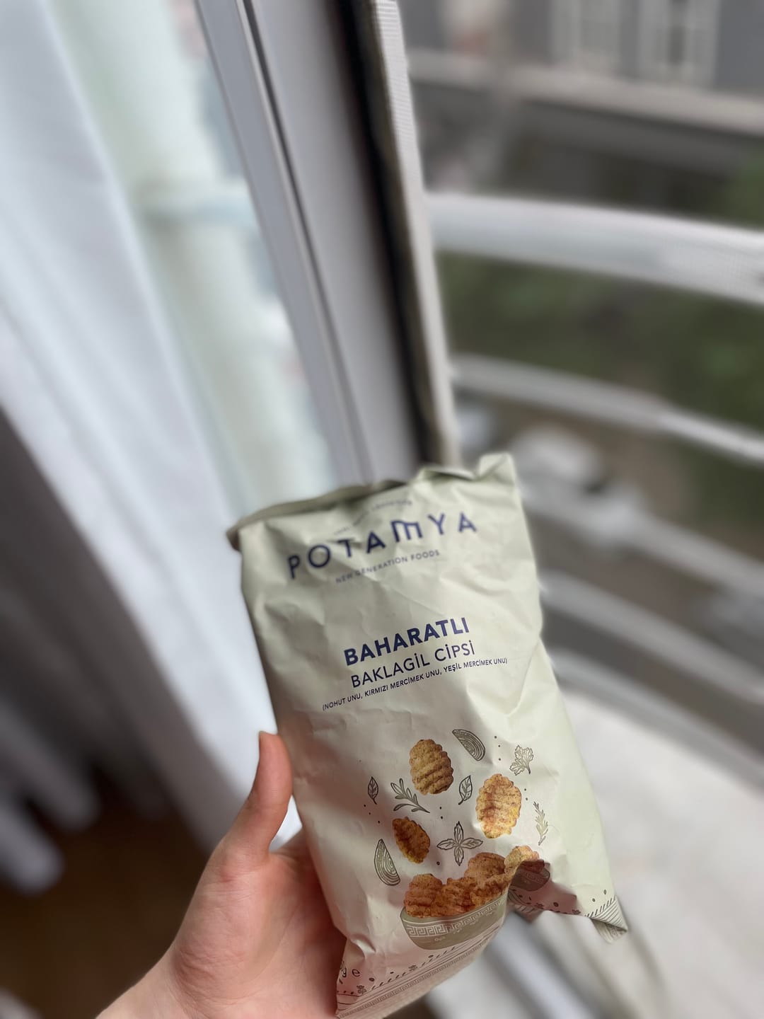 Customer photo review of Zeytinyağlı Baharatlı Baklagil Cipsi 50g