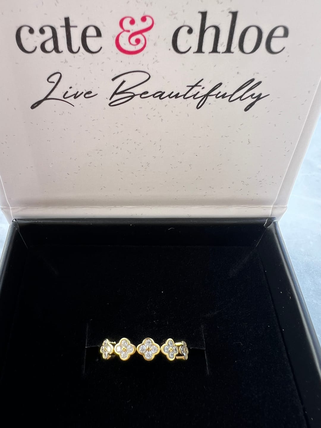 Customer photo review of Linda 18k White Gold Plated Clover Flower Ring with Swarovski Crystals