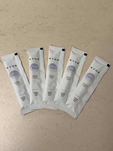 Customer photo review of OUTGLOW - Radiance Tri-Factor™ Jelly