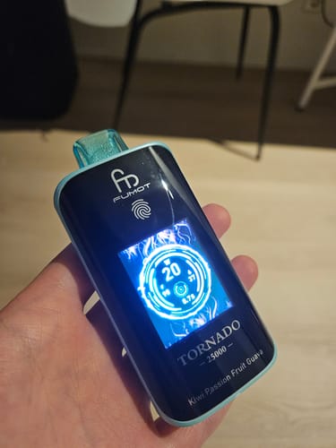 Customer photo review of Fumot - Tornado 25K - Puff Jetable / Vape Disposable 2% Nicotine