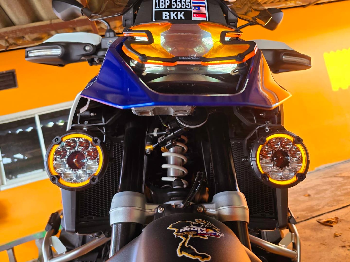 Customer photo review of Radiator Guard Set for BMW R1300GS / Adv