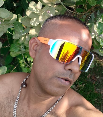 Customer photo review of Drift Sunglasses (Multicolor Lens | White Frame - MG5521)
