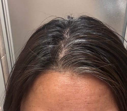 Customer photo review of Instant Dye Shampoo