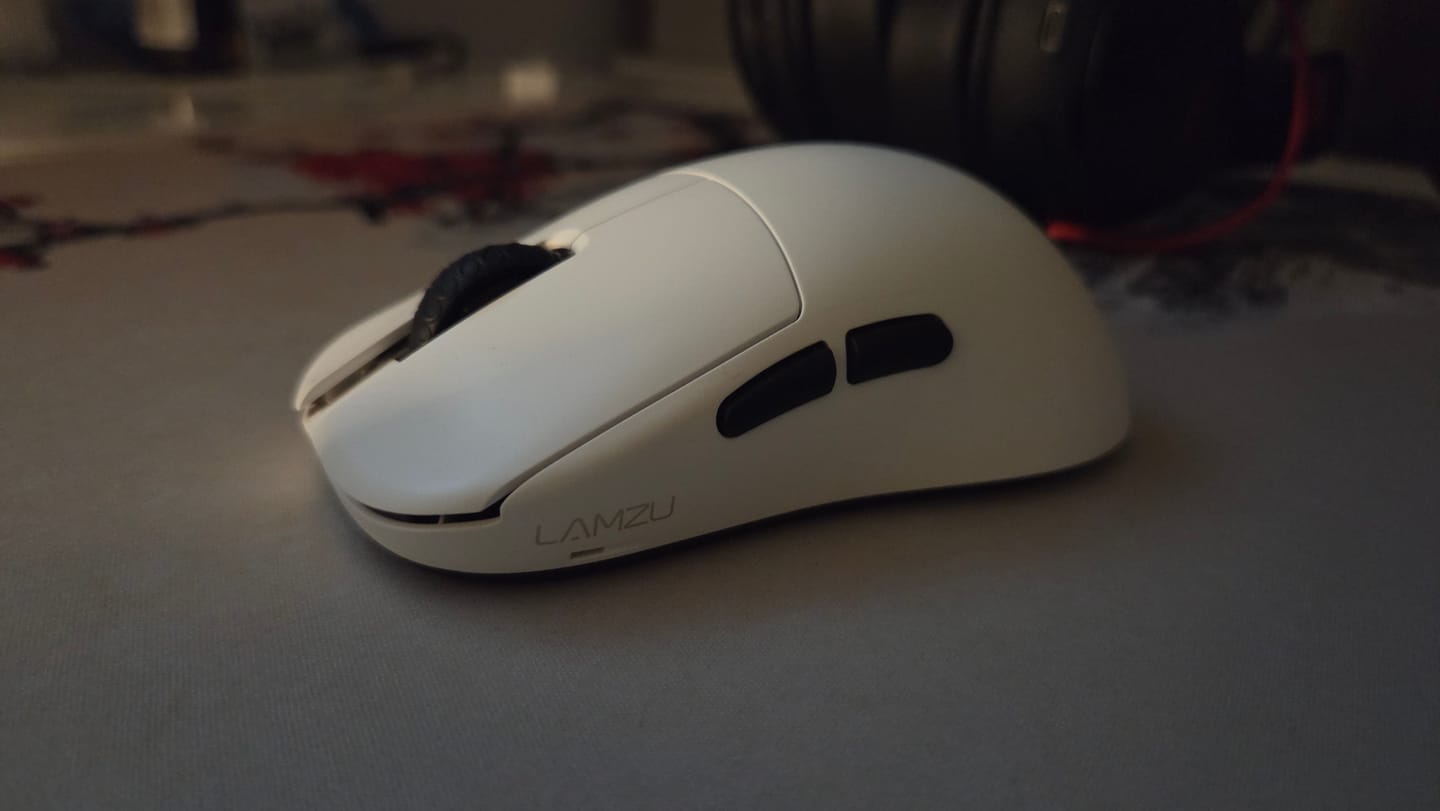 Customer photo review of Lamzu INCA Wireless Mouse