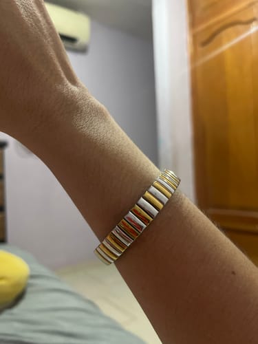 Customer photo review of Pulsera Duo