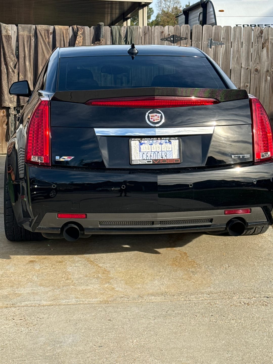 Customer photo review of 2009-15 Cadillac CTS-V Carbon Fiber Lid Wing Trunk Spoiler
