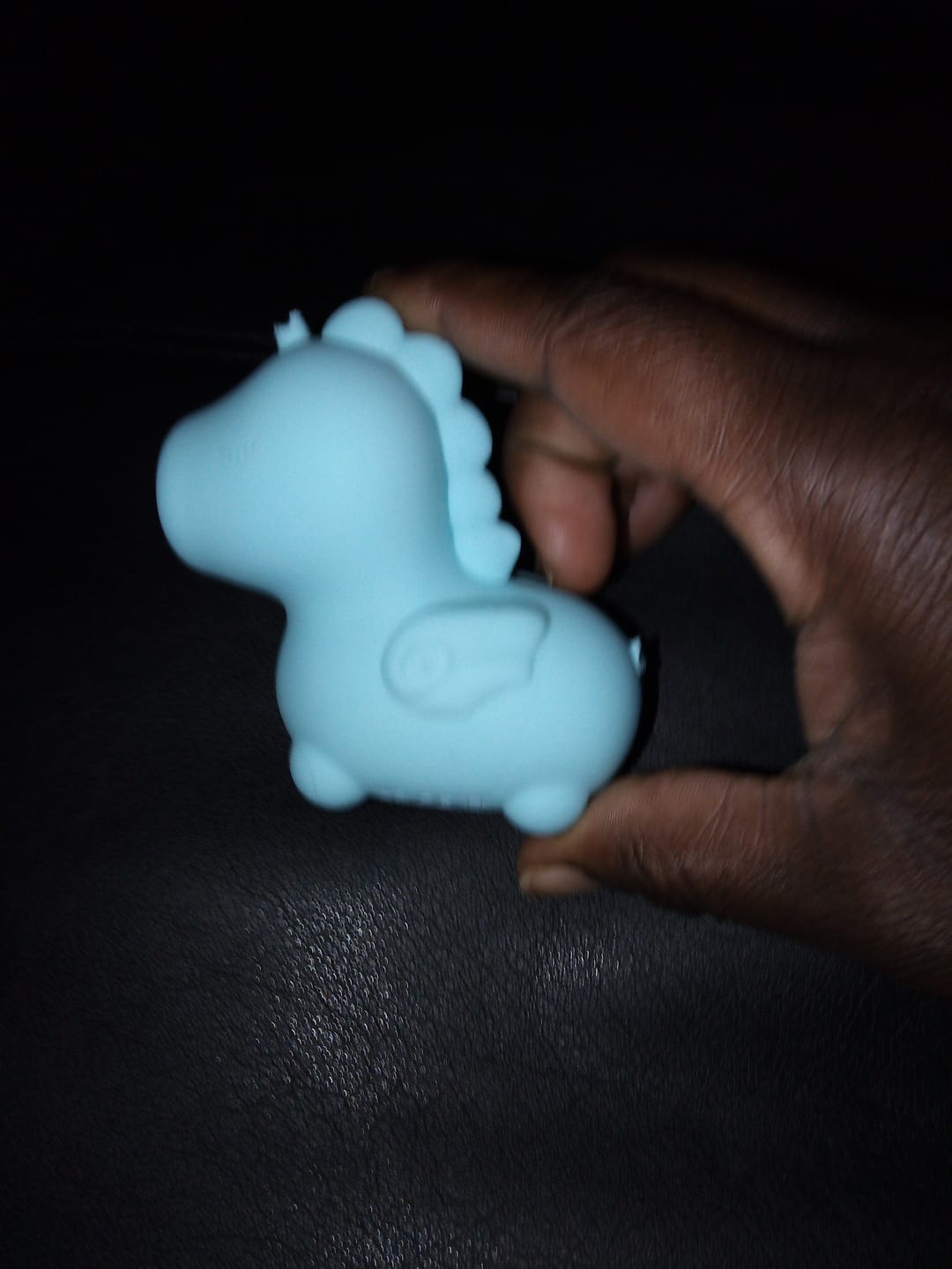 Customer photo review of Mount'n Peak Unicorn Tongue Clitoral Vibrator