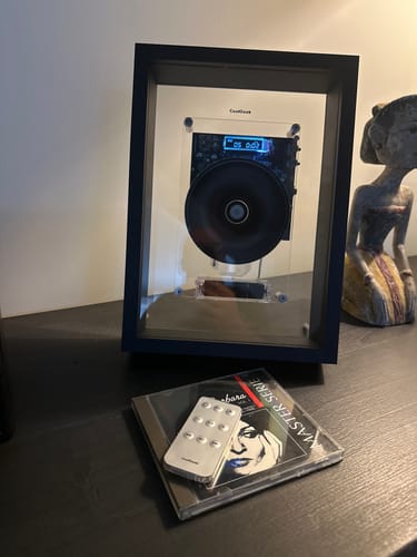 Customer photo review of M1 Music Frame CD Player