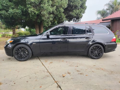 Customer photo review of 2003-2010 BMW-Compatible 5 Series (E61) Wagon Rear Air Suspension Conversion Kit with Shocks and Light Fix (BB4RBM)