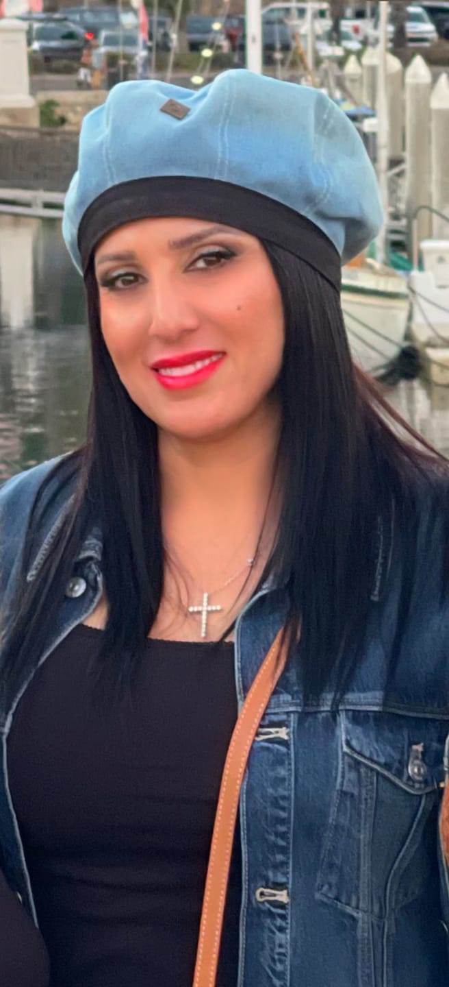 Customer photo review of Powder Perfect Color for Eyes and Cheeks - Hot Crossed Bronze