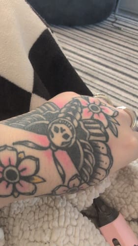 Customer photo review of TattooNumbx Numbing Cream