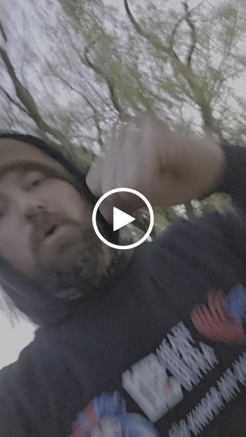 Customer video review of Fontanherzen & Heartbeat Kollektion 2025 - Bio Premium T-Shirt Männer
