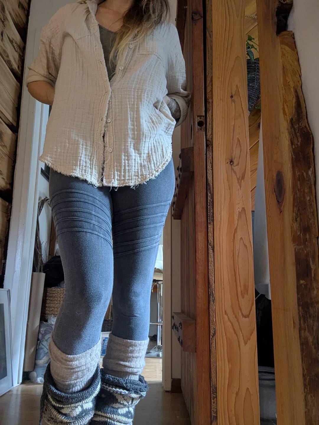 Customer photo review of STRIPED Leggings - [StoneWash]