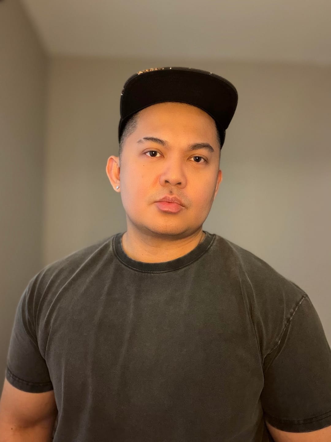 Customer photo review of 4148 - Elevated Essentials - Fitted Tee