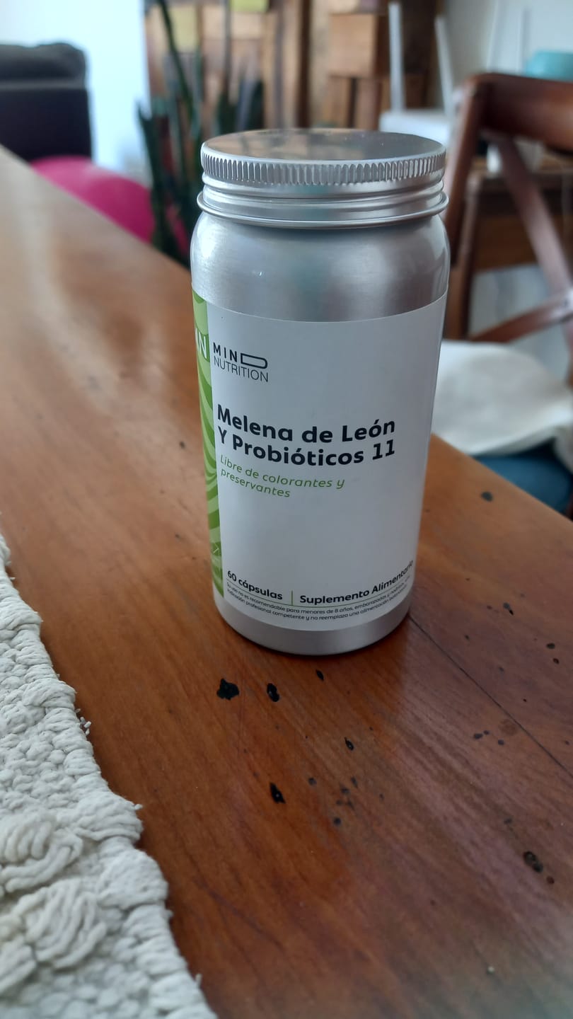 Customer photo review of Melena de Leon + Probioticos 11 Cepas