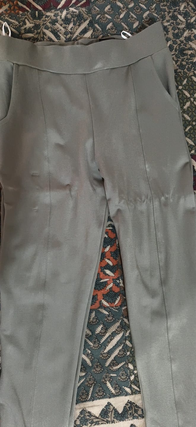 Customer photo review of Women Mint Green 4-Way Stretchable Pants