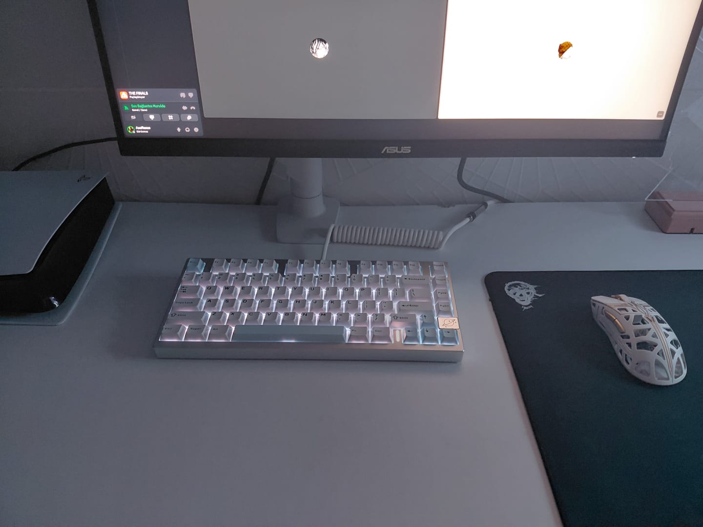 Customer photo review of YUNZII AL75 Pro CNC Alüminyum Mekanik Klavye