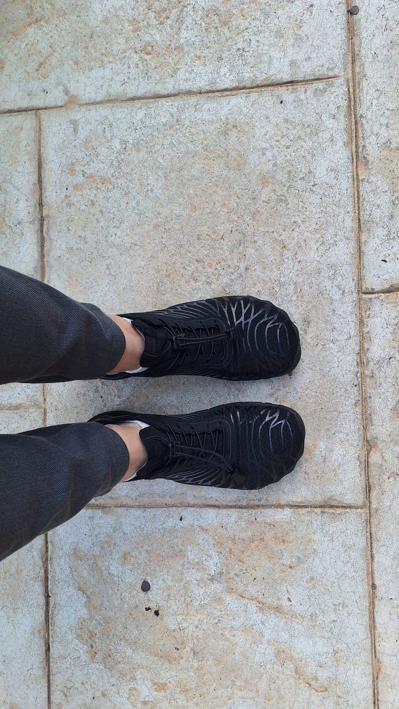 Customer photo review of מנור קלאוד - נעלי ברפוט