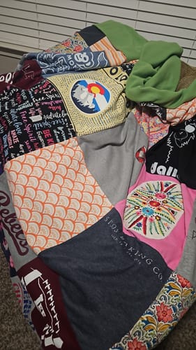 Customer photo review of Project Repat T-Shirt Quilt