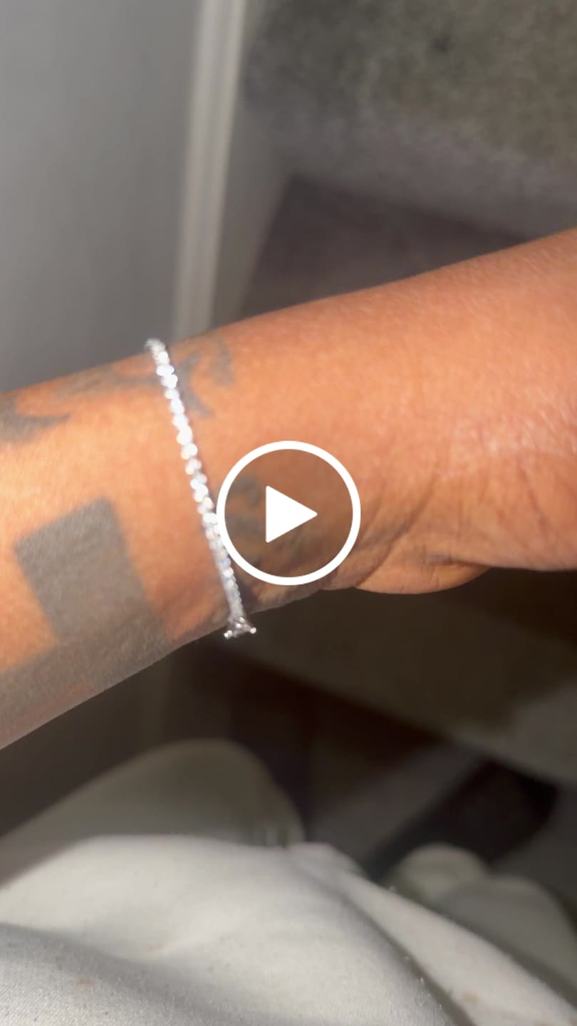 Customer video review of Moissanite Micro Tennis Bracelet - 925 Silver - D Colour - VVS1