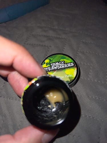 Customer photo review of Pine Park Tangy Strawberry Rosin