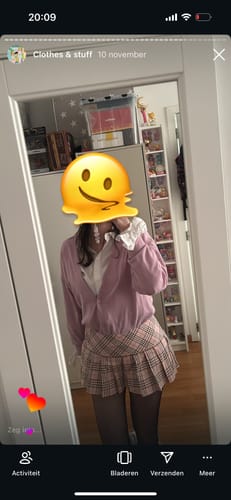 Customer photo review of Girly Plaid Pleated Mini Skirt (Pink)